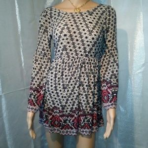 Chloe K blouse